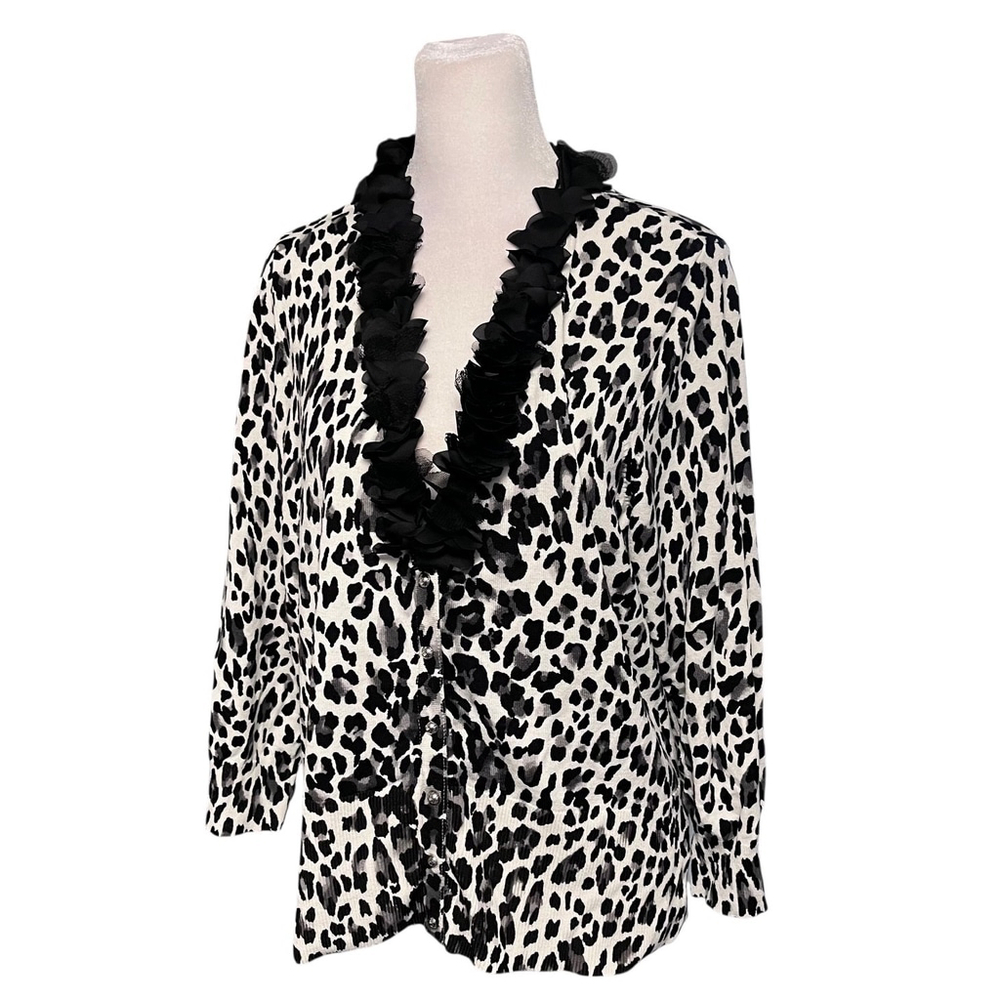 White House Black Market Leopard Print Ruffle Tippi Cardigan Size XL - Picture 6 of 9
